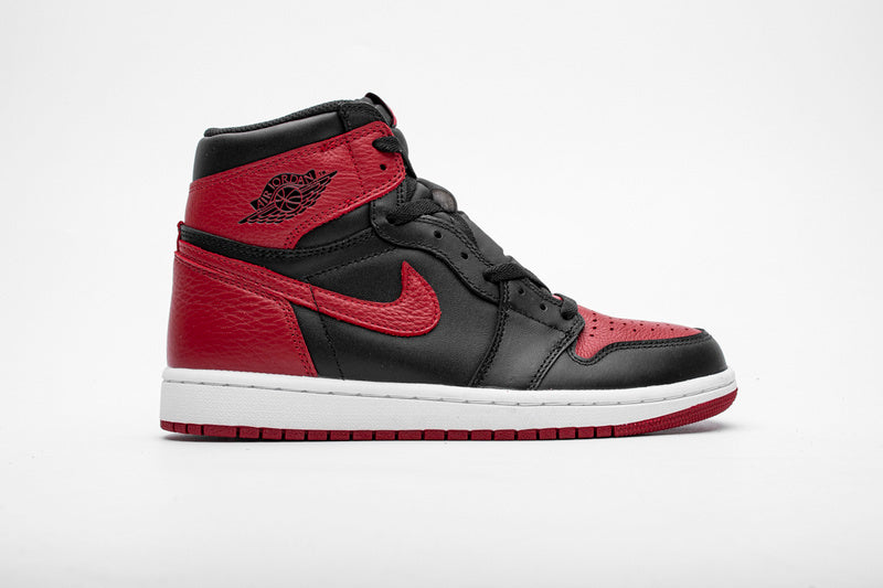 Jordan 1 Retro High Bred Banned (2016) 555088-001