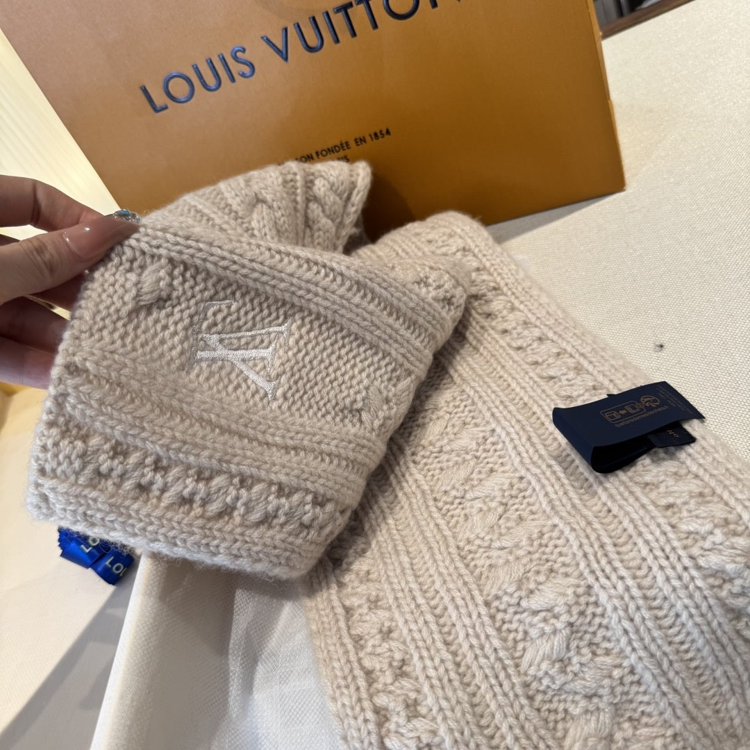Louis Vuitton Style Cable-Knit Scarf and Beanie Set