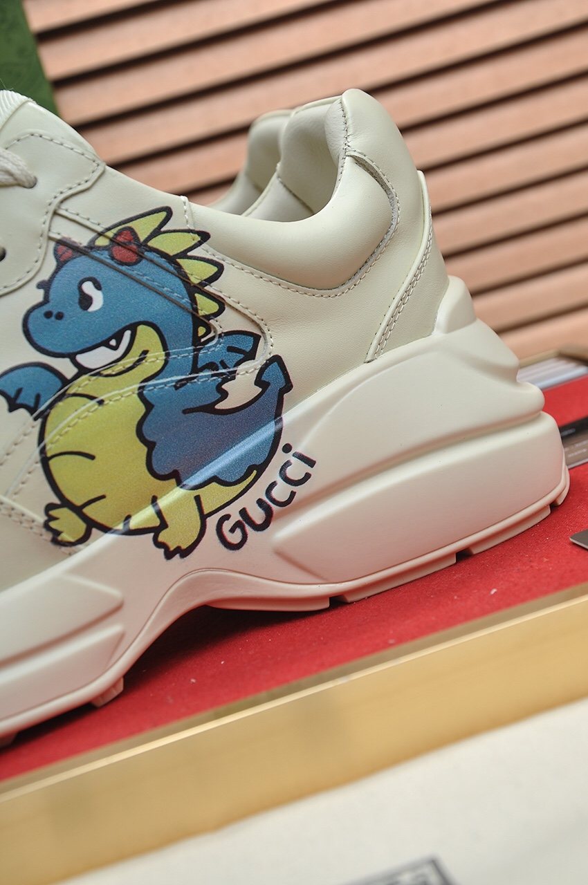 Gucci Dinosaur Graphic Sneakers